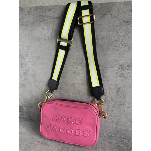 Marc Jacobs Handbags - Marc Jacobs Flash Hot Pink Soft Leather Logo Embossed Camera Crossbody Bag